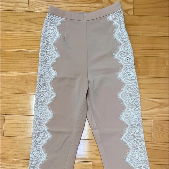 House of CB - Picture 9 of 9